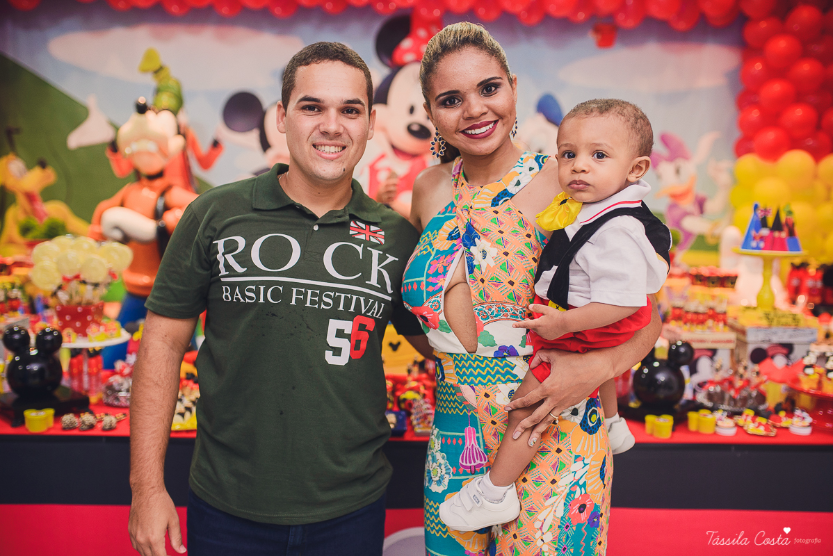 festa do Mickey, com decoração da Muita Farra, em Vila Velha - ES, fotos Tássila Costa, cerimonial infantil em Vila Velha, doces personalizados do mickey