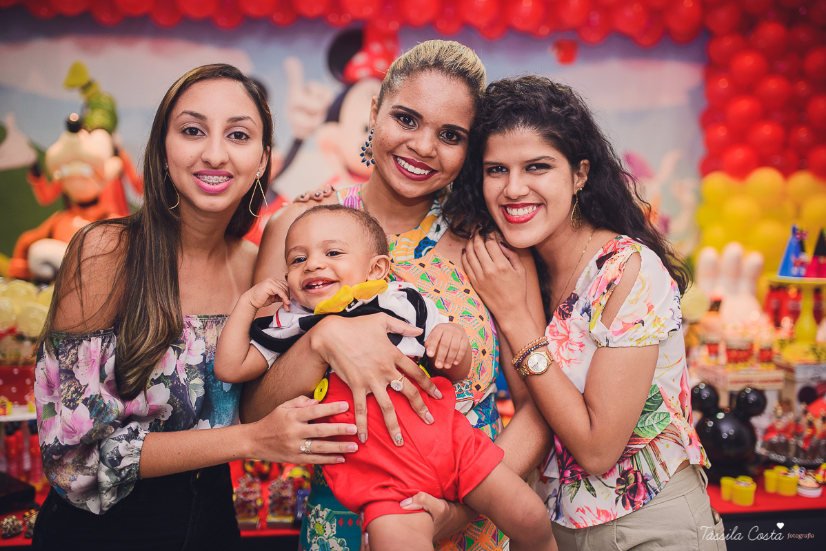 festa do Mickey, com decoração da Muita Farra, em Vila Velha - ES, fotos Tássila Costa, cerimonial infantil em Vila Velha, doces personalizados do mickey