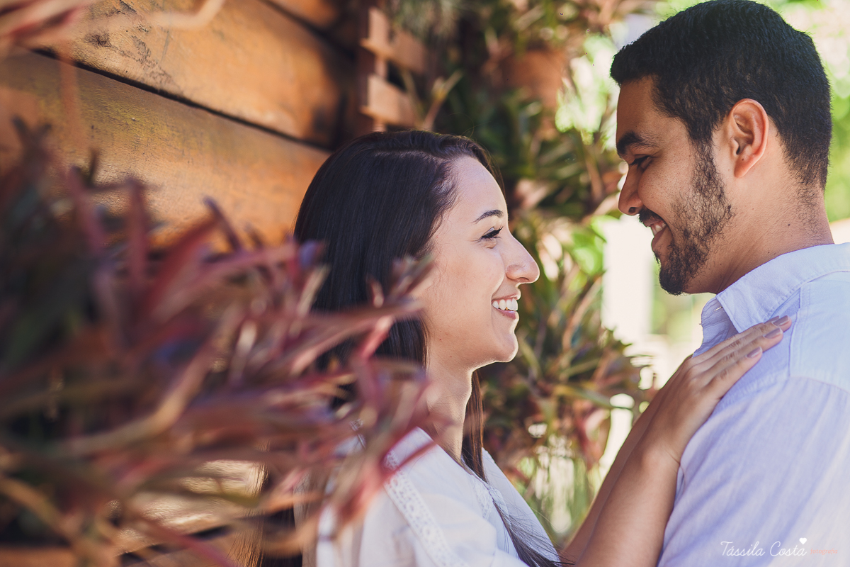 casamento em Cobilândia, Vila Velha - ES, dos noivos Sabrina e Jakson, fotos feitas com muito amor no Parque da Vale, ensaio pré casamento bem descontraído