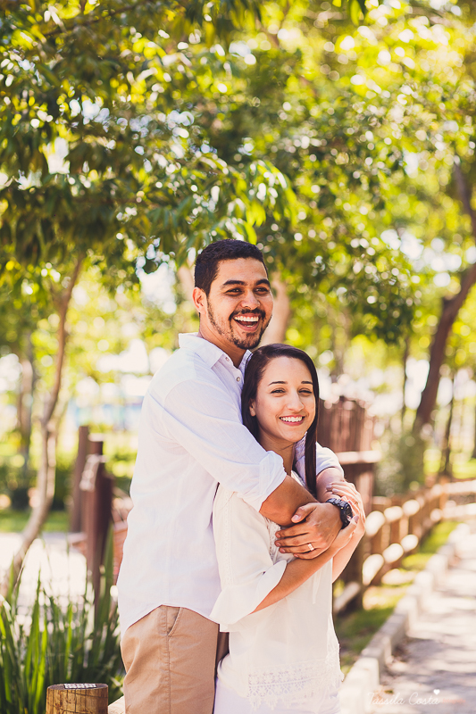 casamento em Cobilândia, Vila Velha - ES, dos noivos Sabrina e Jakson, fotos feitas com muito amor no Parque da Vale, ensaio pré casamento bem descontraído