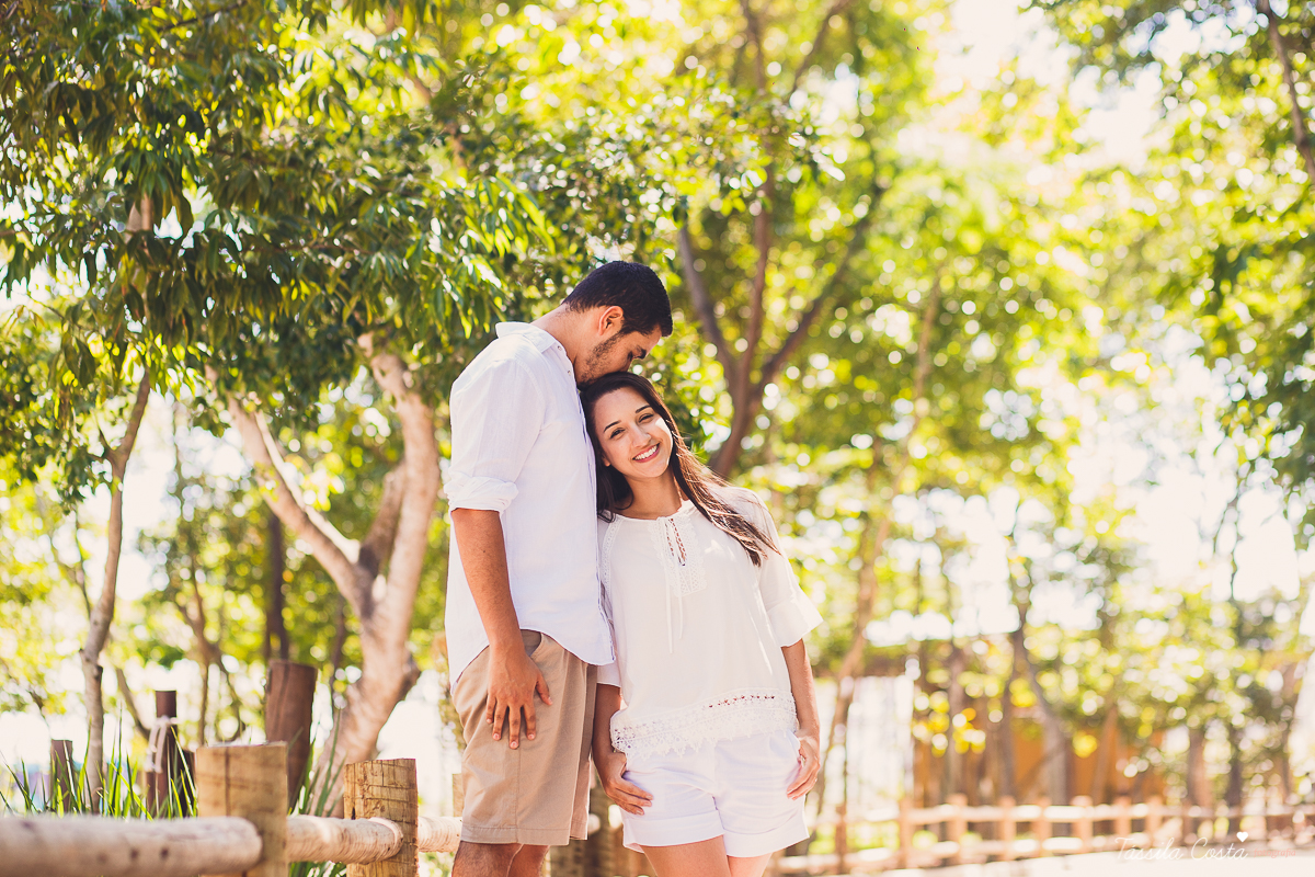 casamento em Cobilândia, Vila Velha - ES, dos noivos Sabrina e Jakson, fotos feitas com muito amor no Parque da Vale, ensaio pré casamento bem descontraído