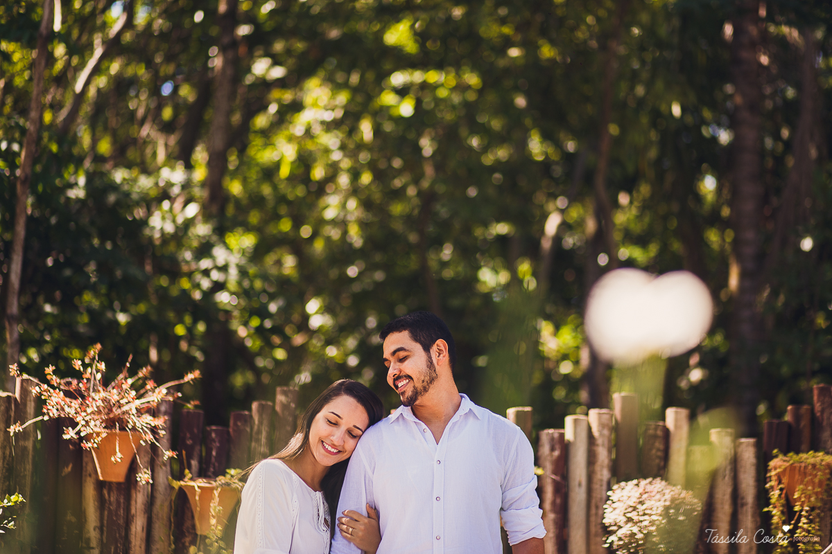 casamento em Cobilândia, Vila Velha - ES, dos noivos Sabrina e Jakson, fotos feitas com muito amor no Parque da Vale, ensaio pré casamento bem descontraído