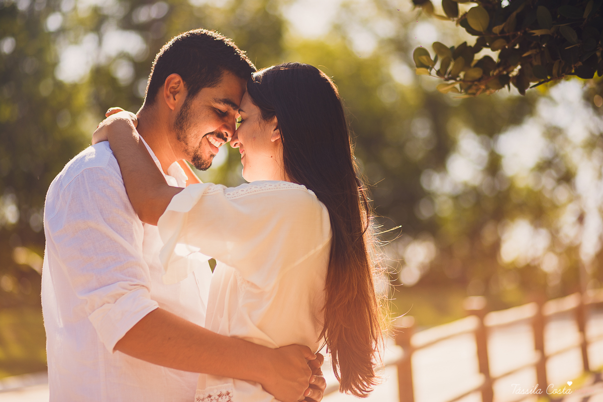 casamento em Cobilândia, Vila Velha - ES, dos noivos Sabrina e Jakson, fotos feitas com muito amor no Parque da Vale, ensaio pré casamento bem descontraído