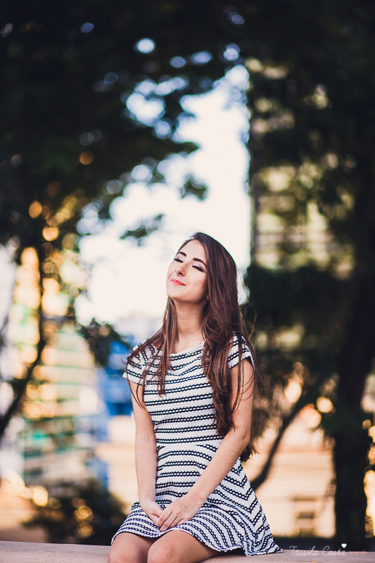 ensaio de 15 anos da Brissa, pré aniversário, fotos feitas na Ilha do Frade  e no Centro de Vitória, maquiagem para 15 anos, looks para ensaio de 15 anos, festa de debutante