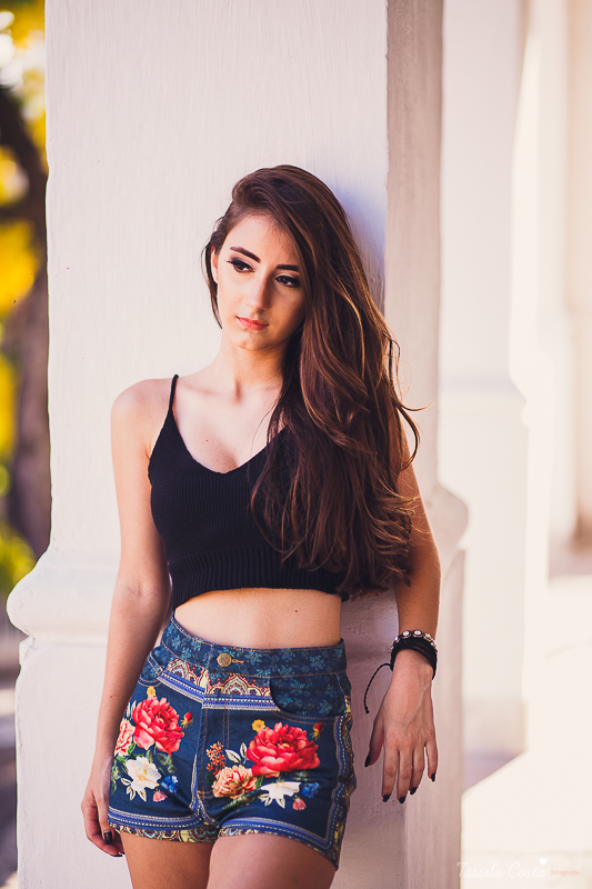 ensaio de 15 anos da Brissa, pré aniversário, fotos feitas na Ilha do Frade  e no Centro de Vitória, maquiagem para 15 anos, looks para ensaio de 15 anos, festa de debutante