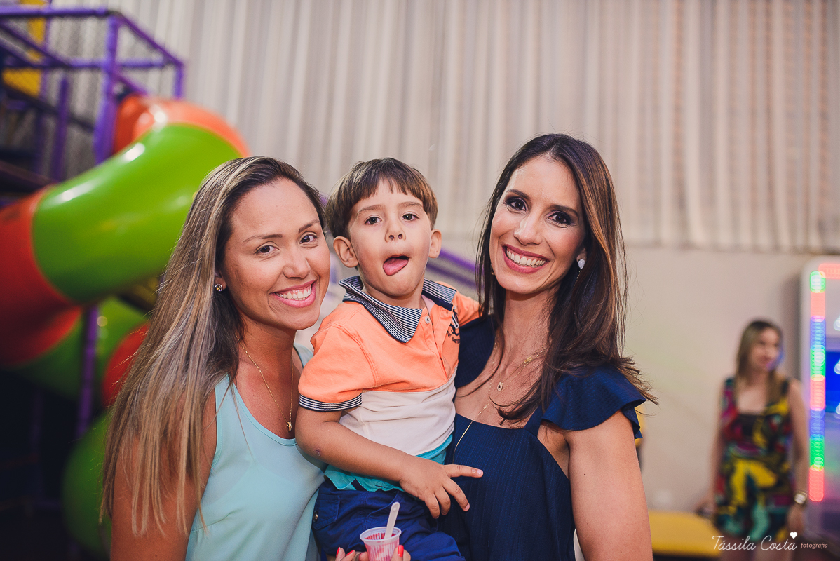 festa no cerimonial Bendita Hora, em Vitória ES, fotografia de festa infantil no Espírito Santo, decoracao de festa de menino em Vitória ES, Tássila Costa