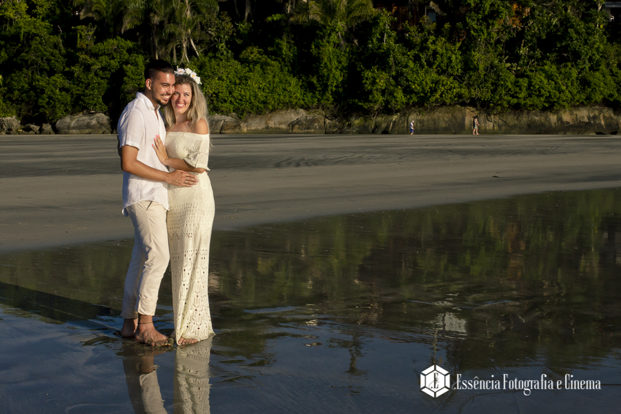 ensaio-de-noivos-na-praia