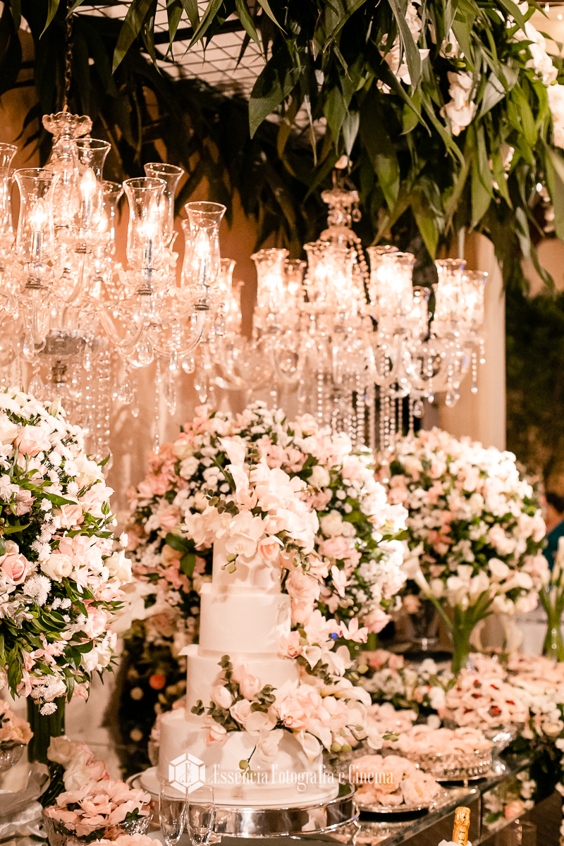 mesa-do-bolo-com-orquideas