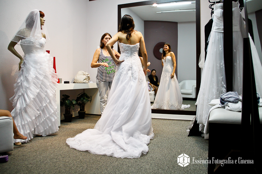 experimentando-vestidos-de-noiva