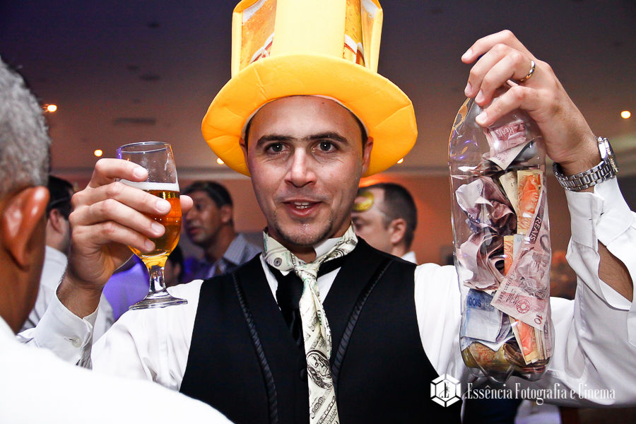 noivo-gravata-amigos