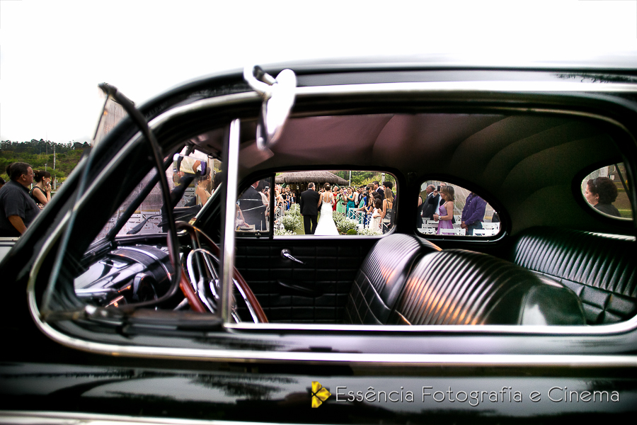 foto-diferente-com-o-carro