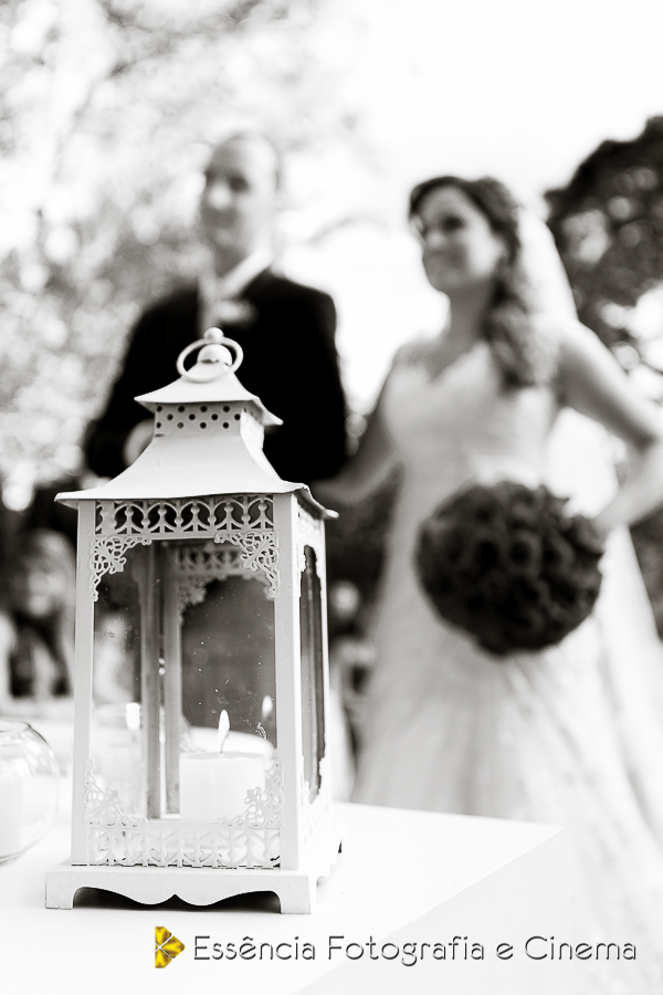 noivos-em-segundo-plano