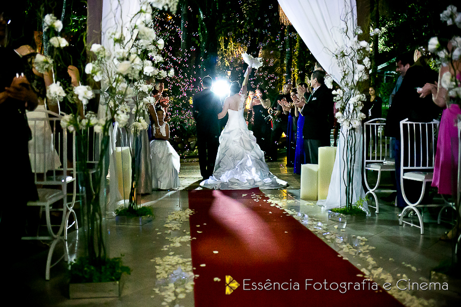 momentos-de-alegrias-no-casamento