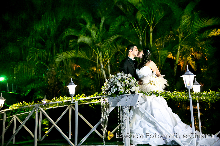 porte-decorada-no-casamento