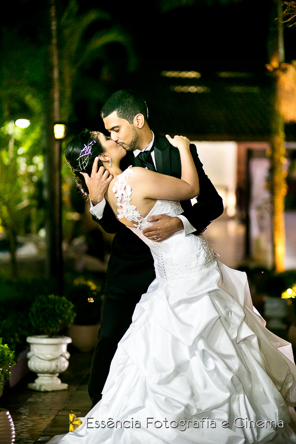 beijando-noiva-igual-cinema