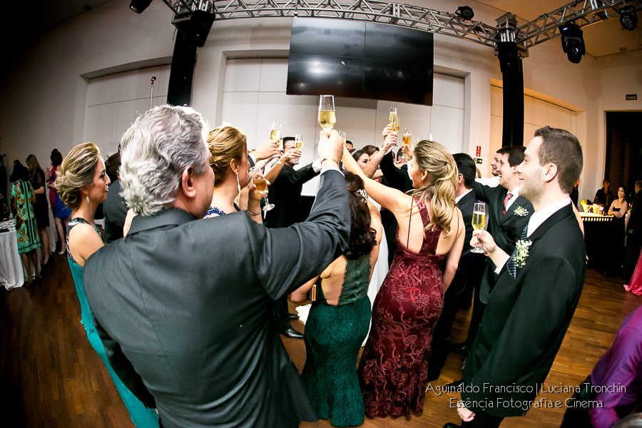 brinde-dos-noivos