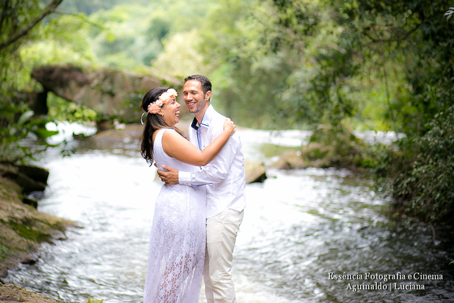 ensaio-com-cacheiras