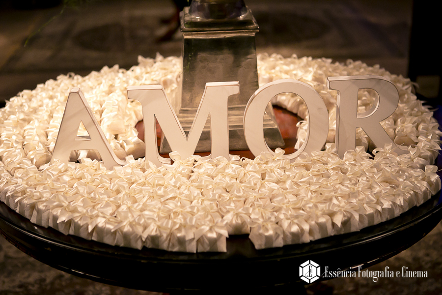 onde-colocar-o-bem-casado-em-casamento-?