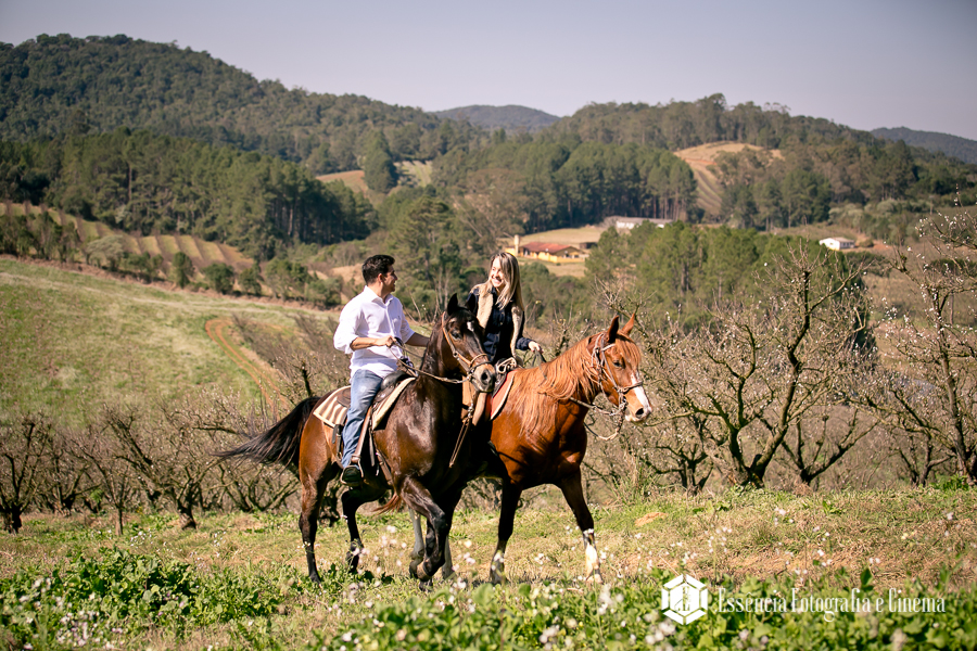 ensaio-de-noivos-em-fazenda