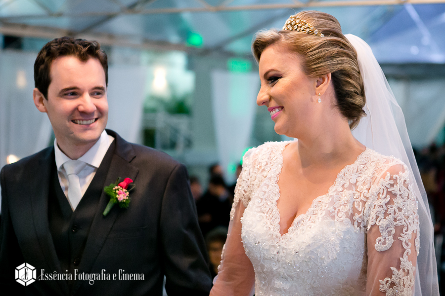 dois-cachorros-na-cerimonia