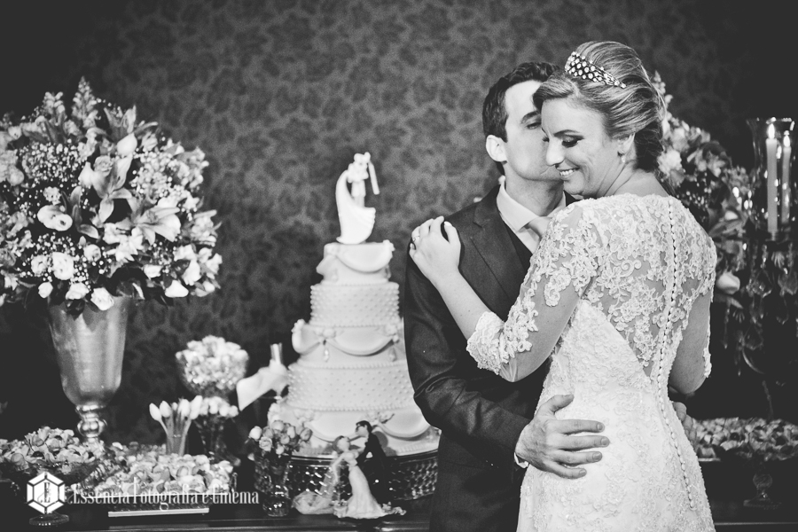 fotos-na-mesa-do-bolo