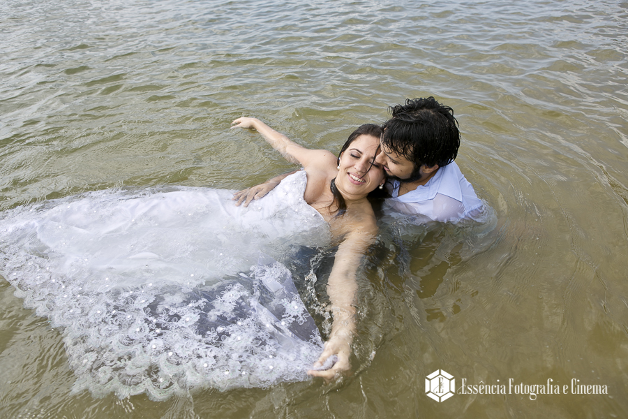 Trash-The-Dress-em-Porto-de-Galinhas