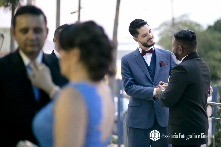 cumprimento-do-noivo