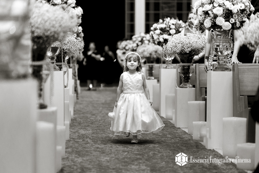 criança-com-as-alianças