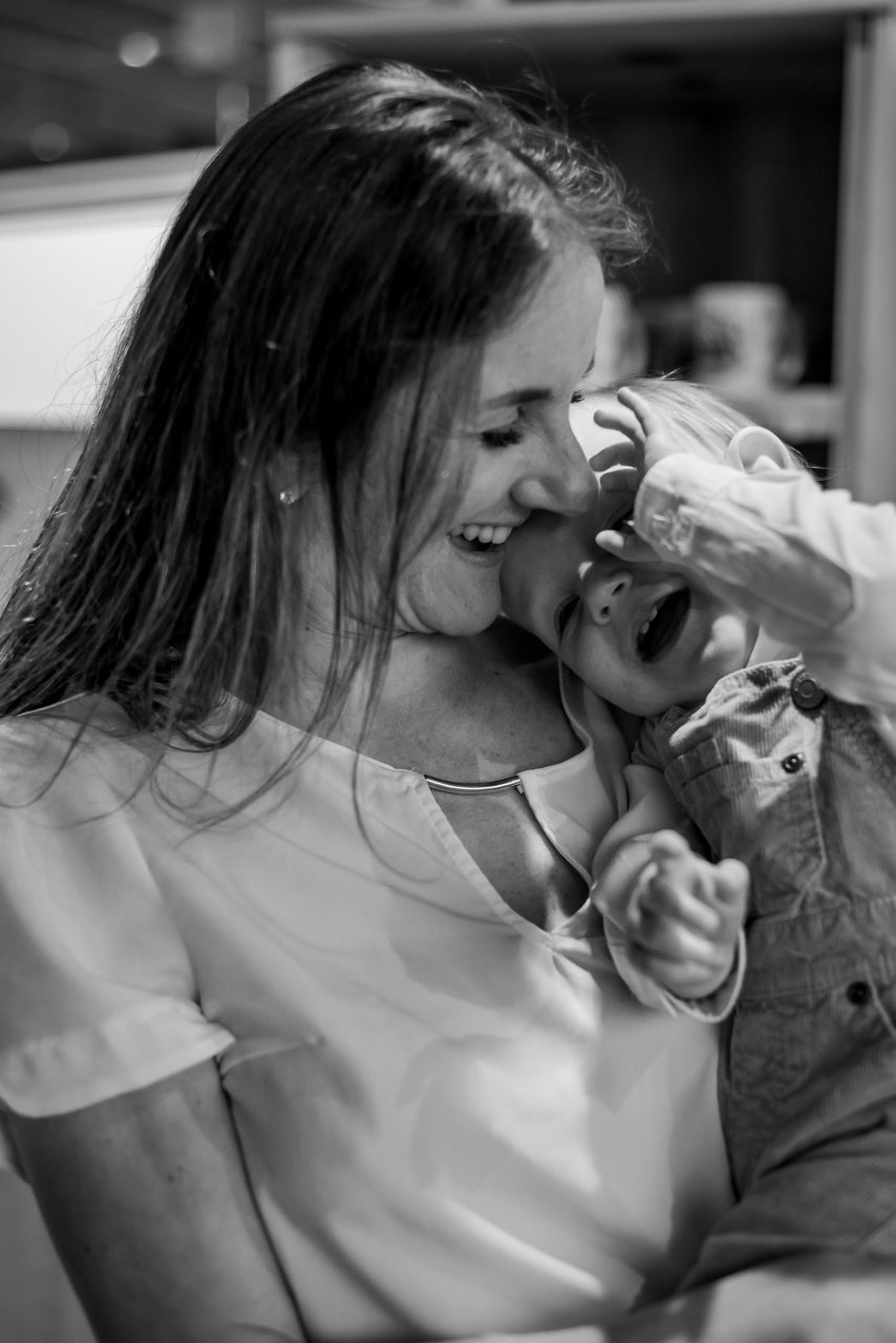 fotografo-gramado-ensaio-gramado-infantil-canela-foto-criança-gestante em gramado