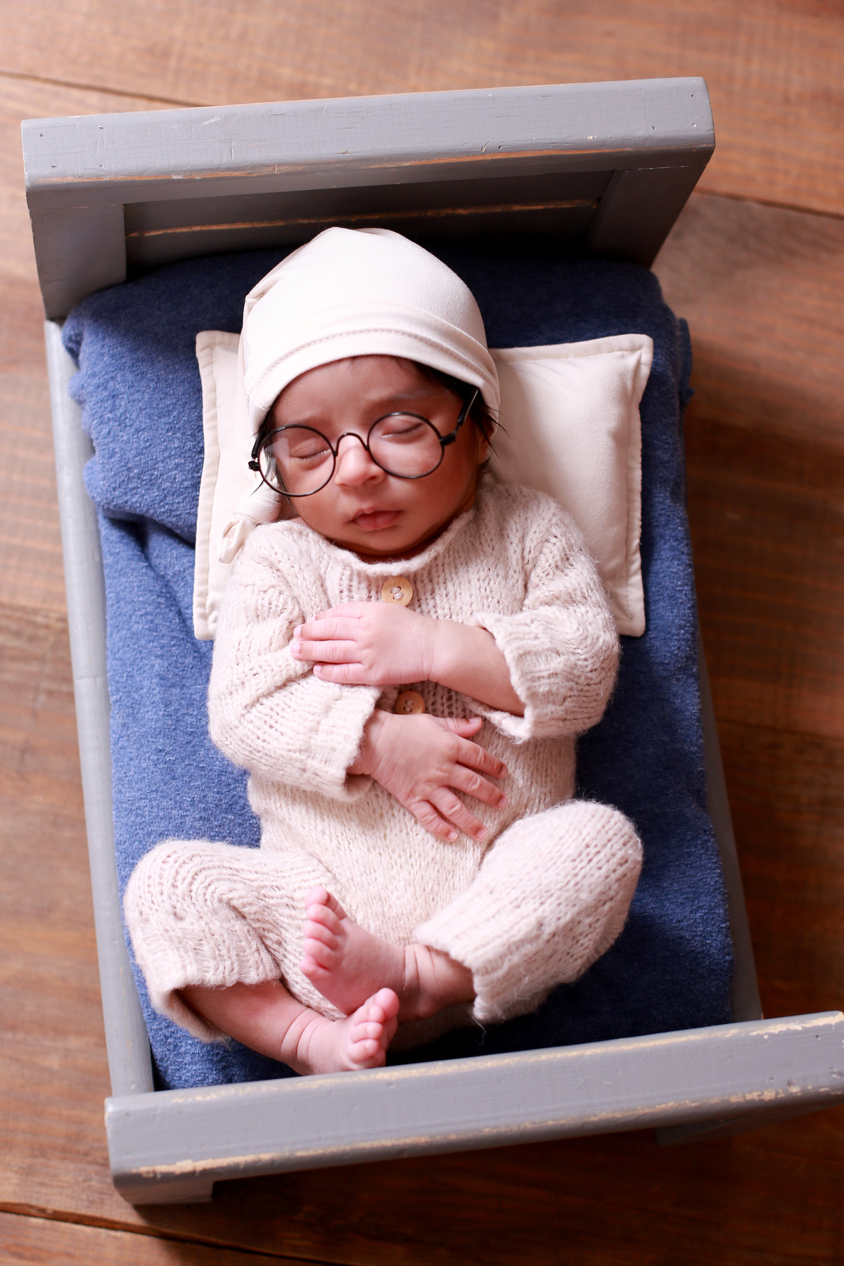 Recém-nascido na caminha.