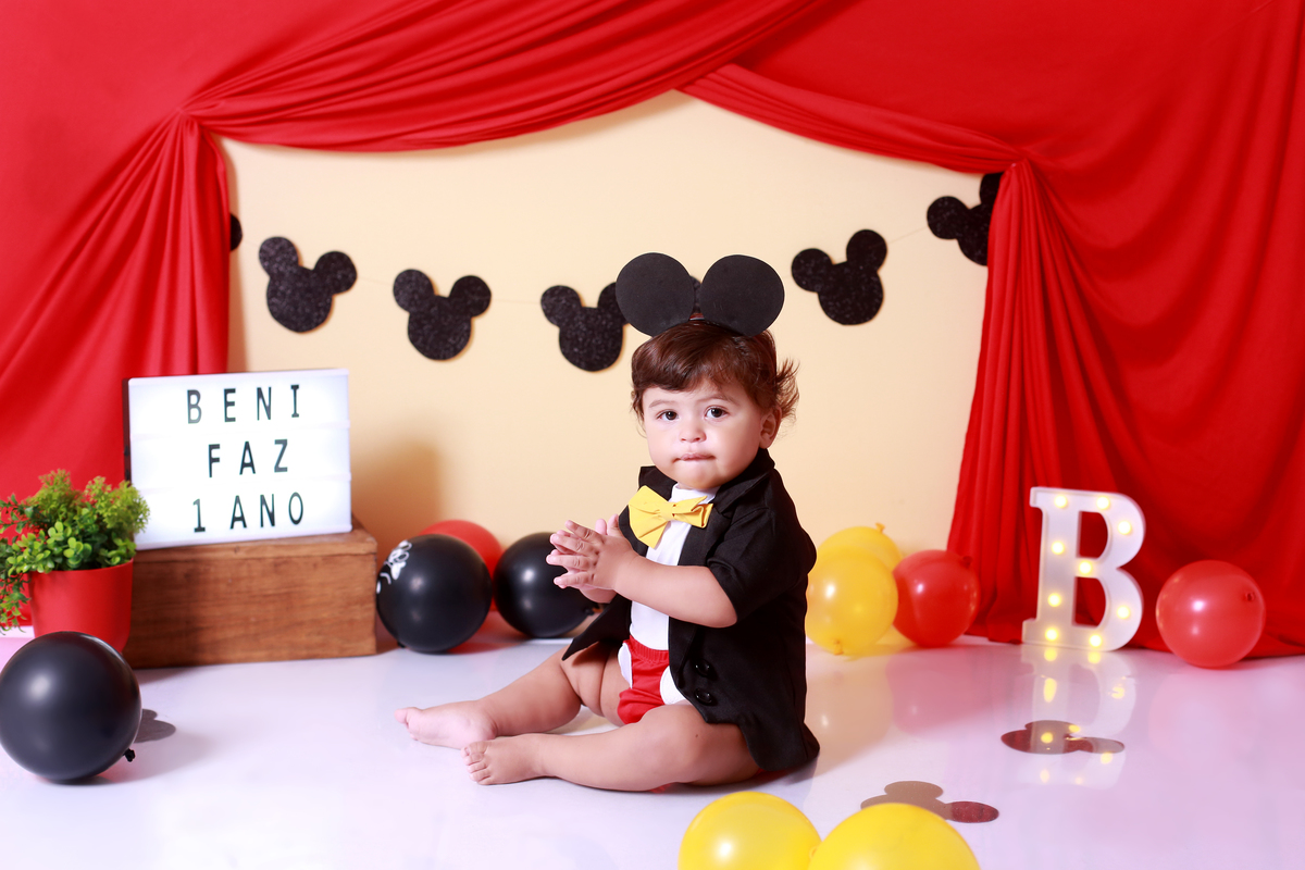 Smash The Cake do Mickey