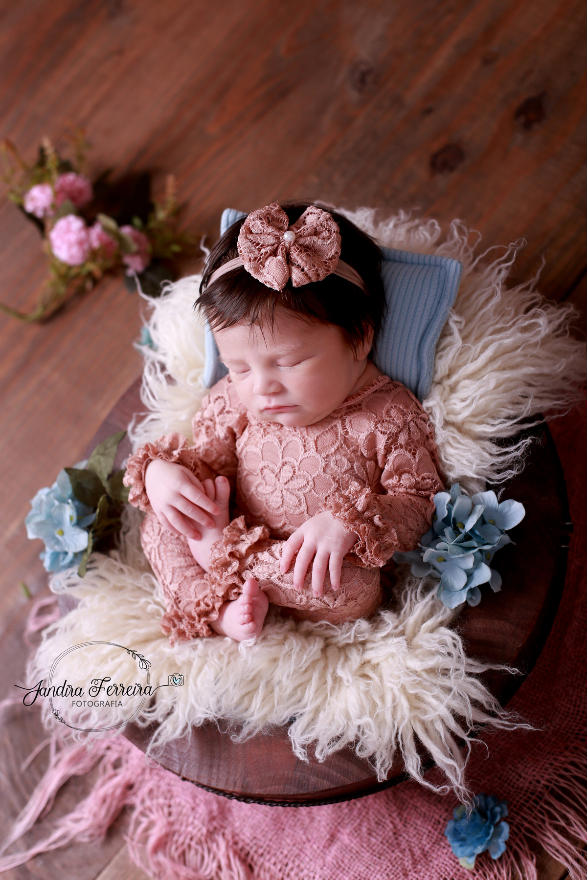 Fotos de ensaio de newborn
