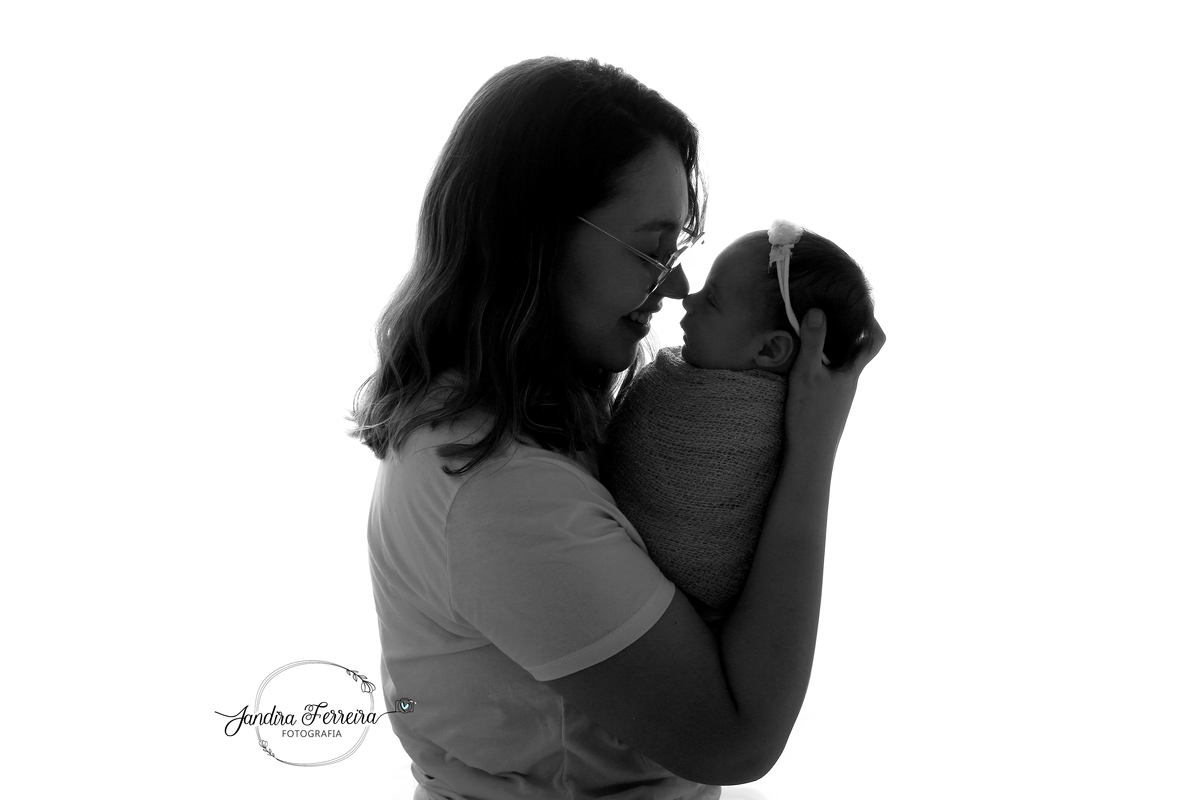 Newborn com  a mãe em SP.