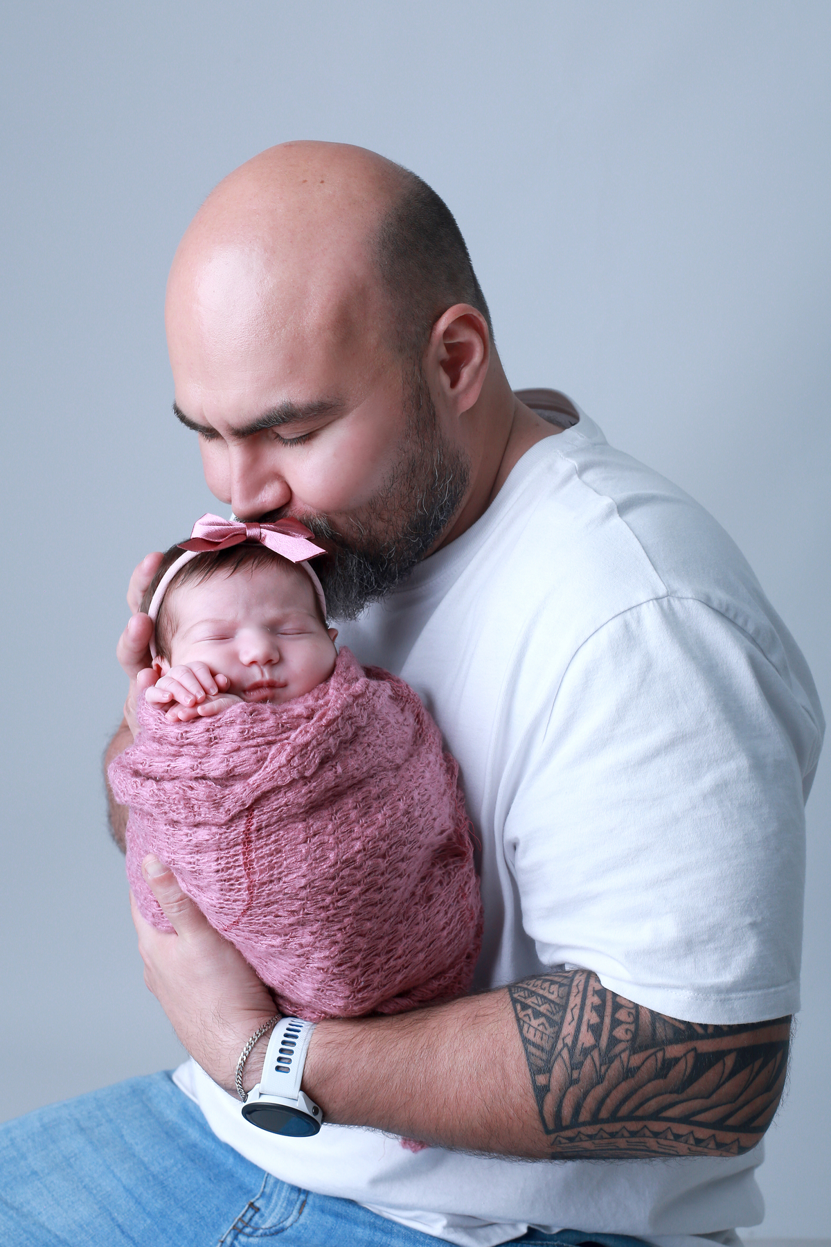 ensaio de newborn com o pai