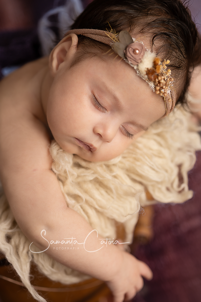 Newborn Maria Antônia, foto de Samanta Catoia, em Florianópolis-SC.
