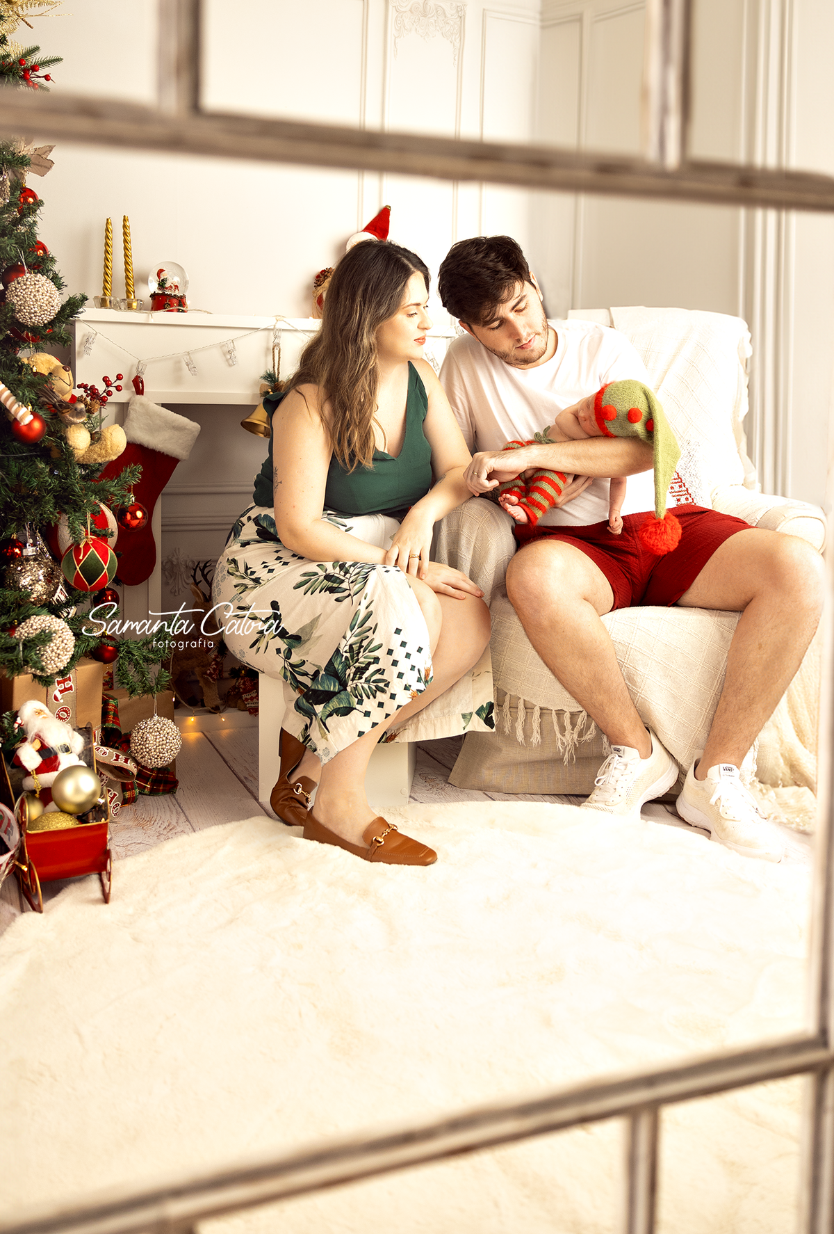 Família reunida em clima de Natal, Nathália, Pedro e baby Miguel registrados pela fotógrafa Samanta Catoia