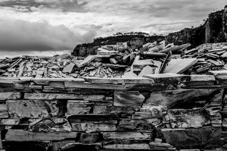 Luva em meio as pedras de Capitólio, Minas Gerais