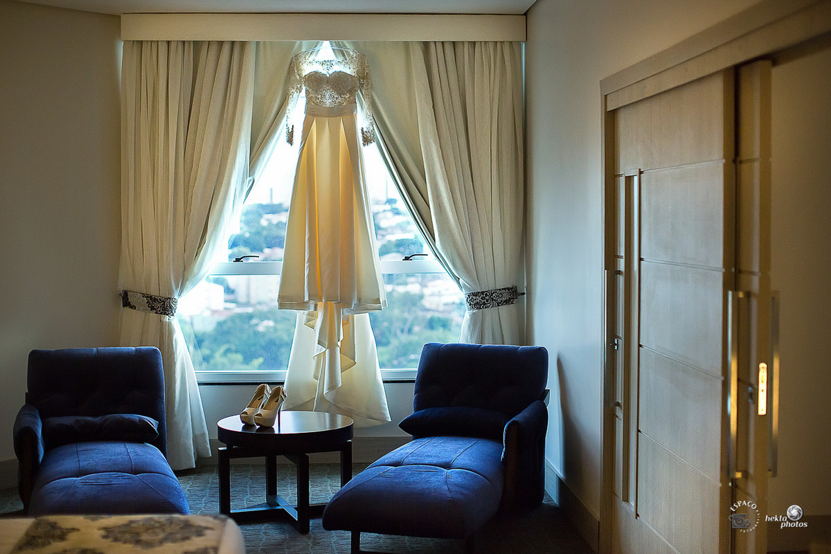 Vestido clássico - Fernando Peixoto