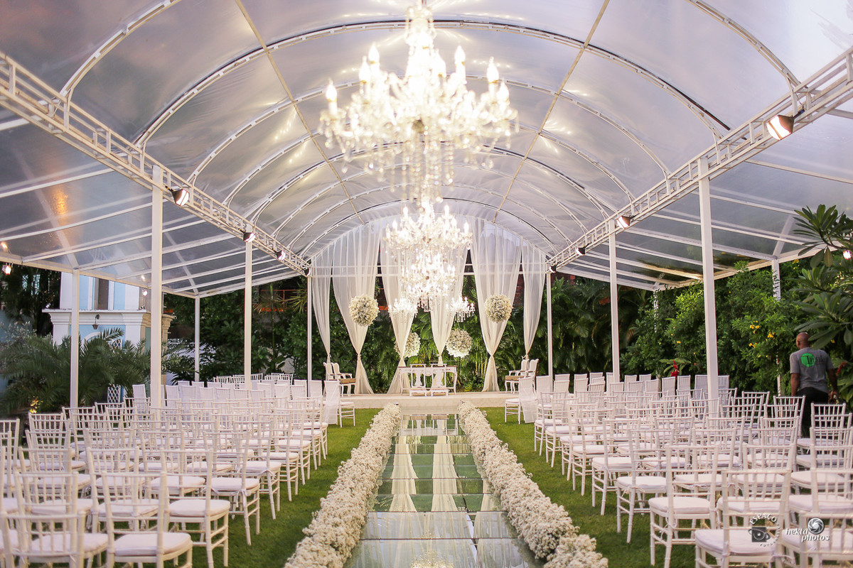 Decoração assinada por Celebra Festas e Flores -  fotografia de casamento goiania