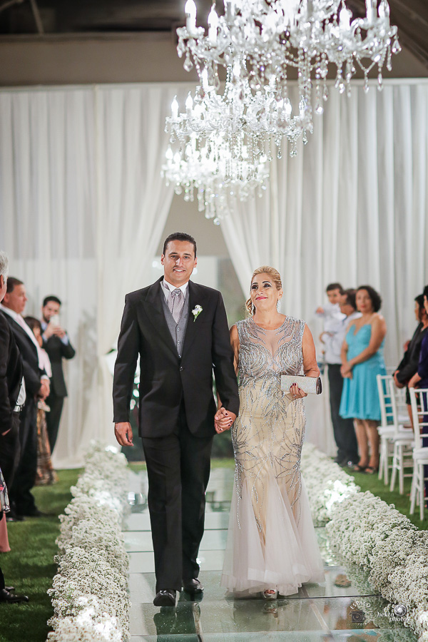 Entrada do noivo - fotografia de casamento Goiania