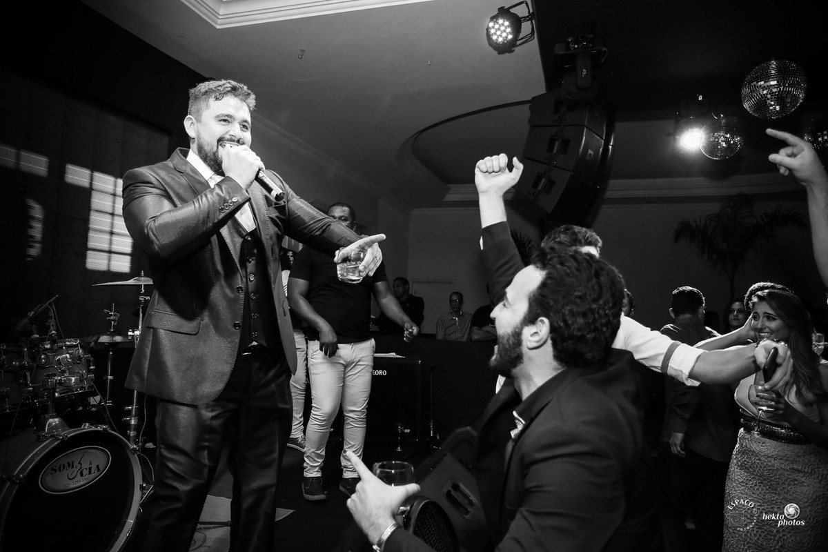 fotografo de casamento fotografia fotojornalismo espaço fotográfico goiania noivo cantando super animado