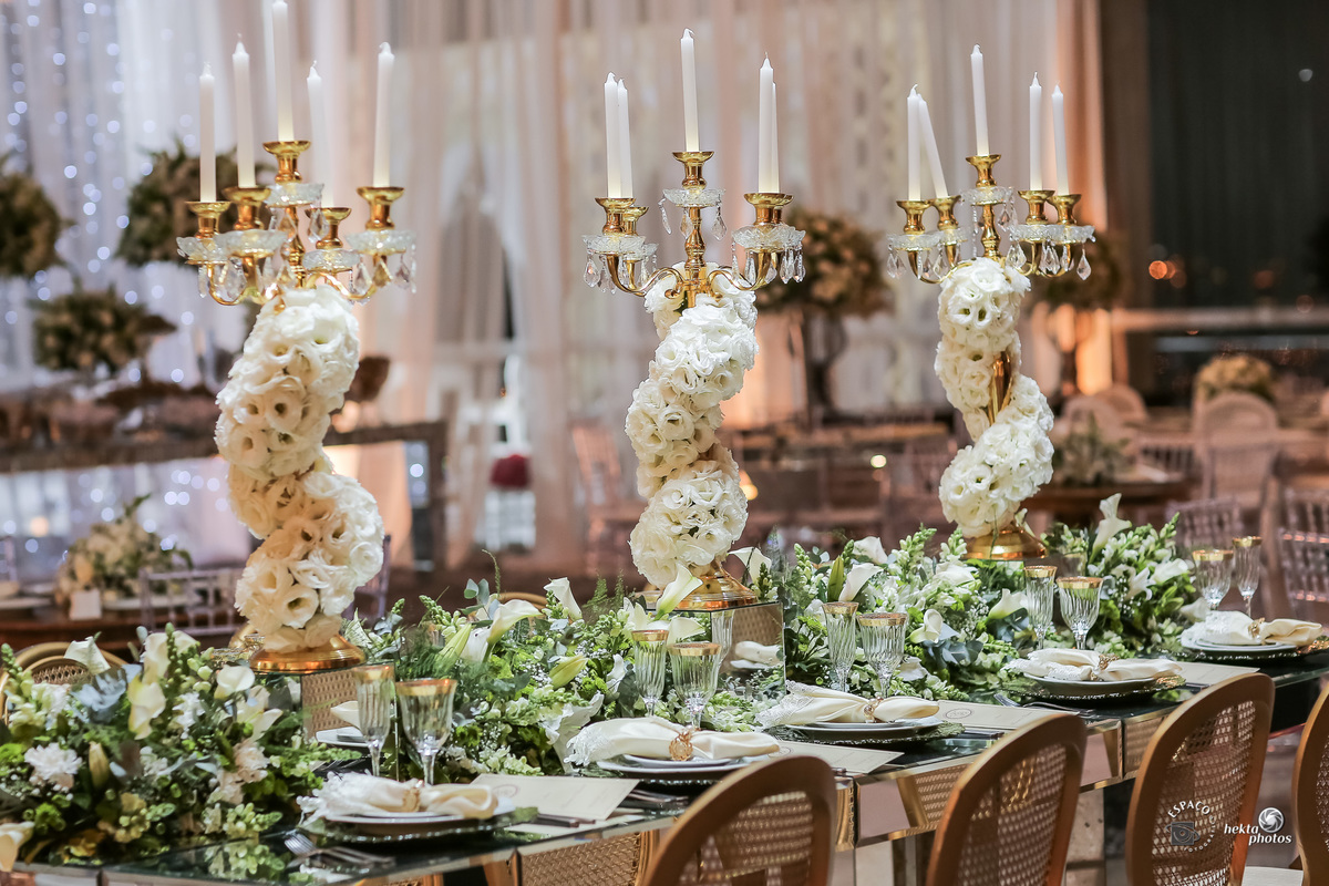 mesa dos pais e mesa do bolo no infinit hall