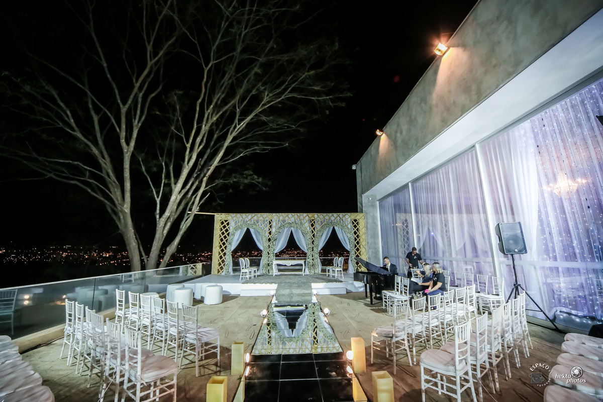 cerimonia na area externa do infinit hall