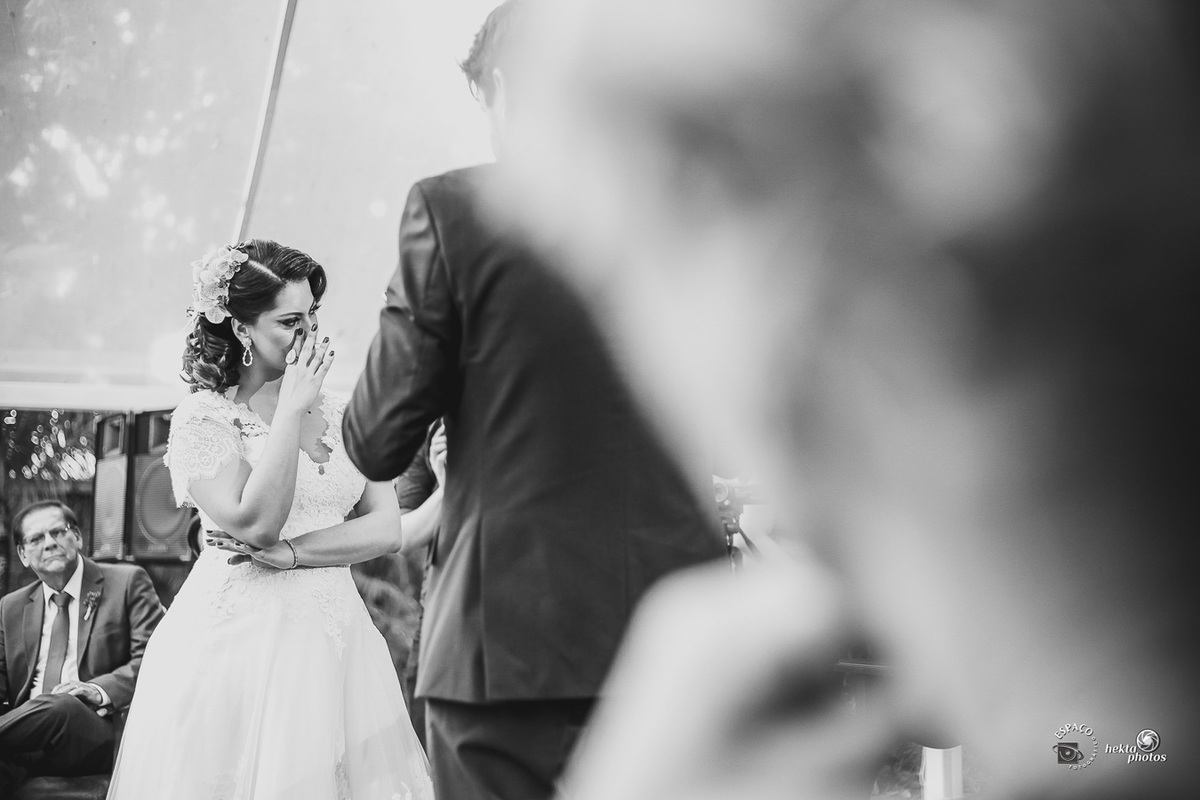 Votos no por do sol do Espaço Sofisticato - fotografo de casamento goiania