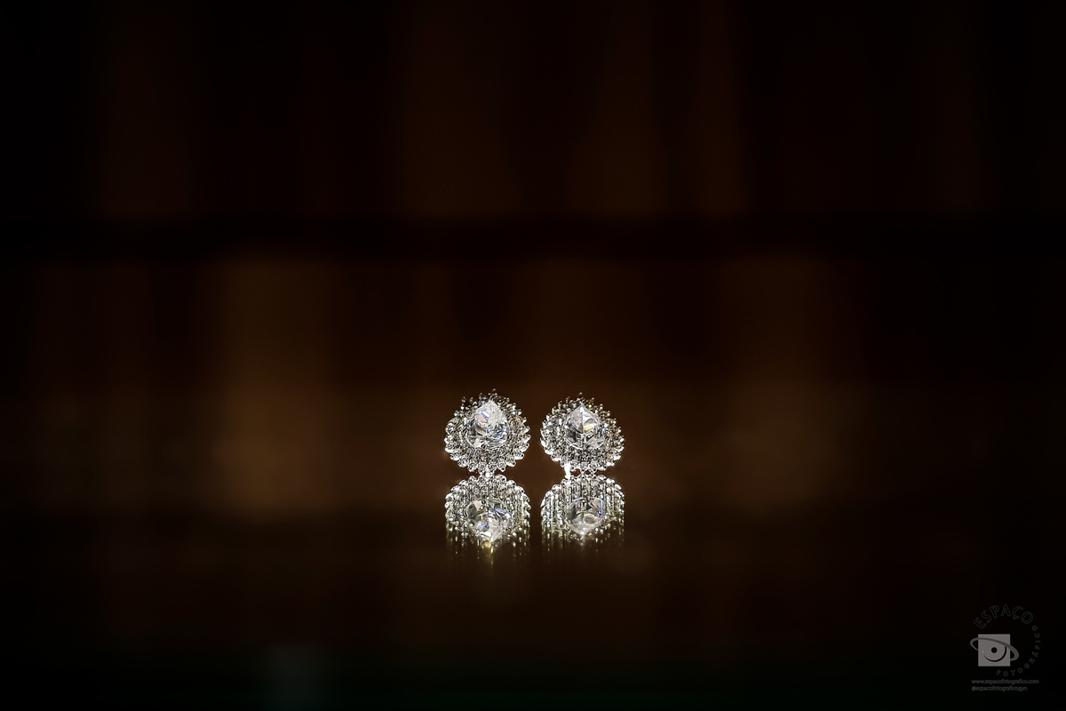 Brinco por criação de Surama Bittencourt