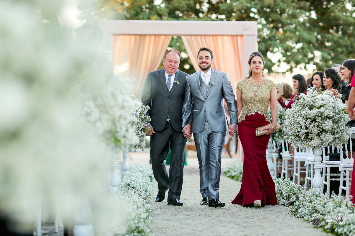 Entrada do noivo no Infinity Hall