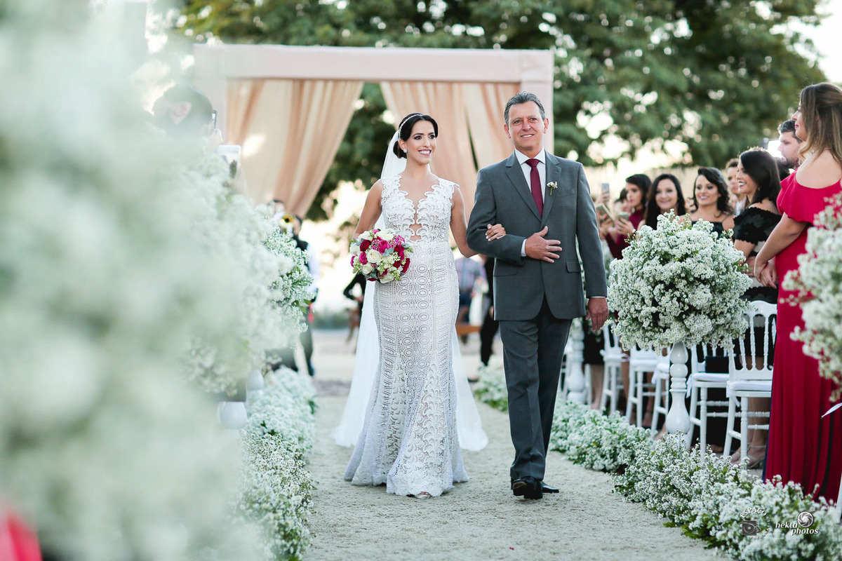 Entrada da noiva no Infinity Hall