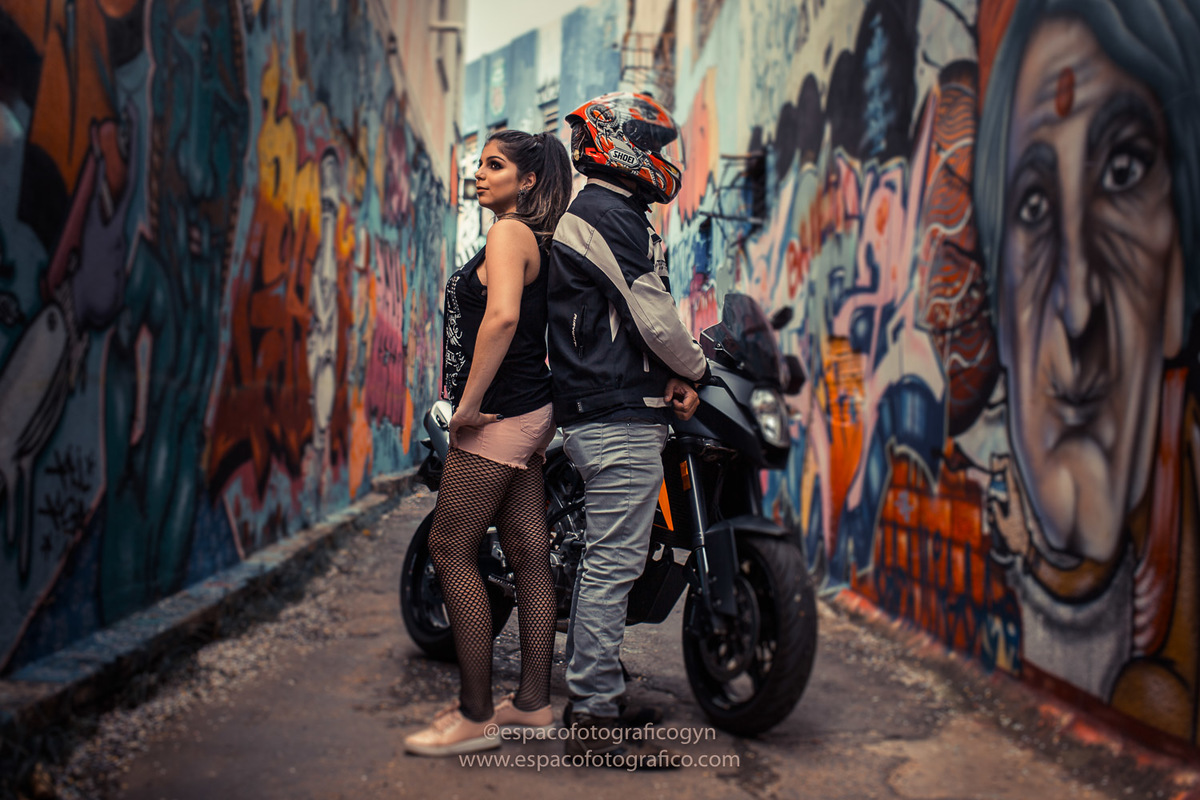 Fashion book de 15 anos fotografado por helio junior da espaço fotográfico e hektaphotos goiania beco da codorna