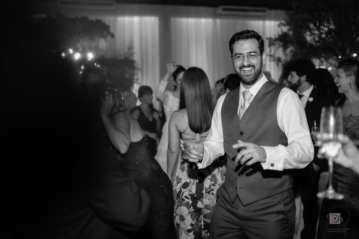 casamento sapato noiva casa lis goiania savio e sonia vero festas espaco fotografico 