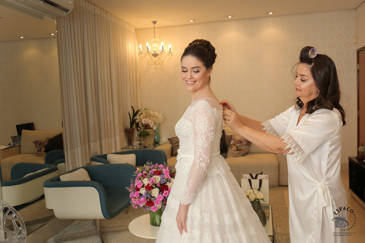casamento sapato noiva casa lis goiania savio e sonia vero festas espaco fotografico 